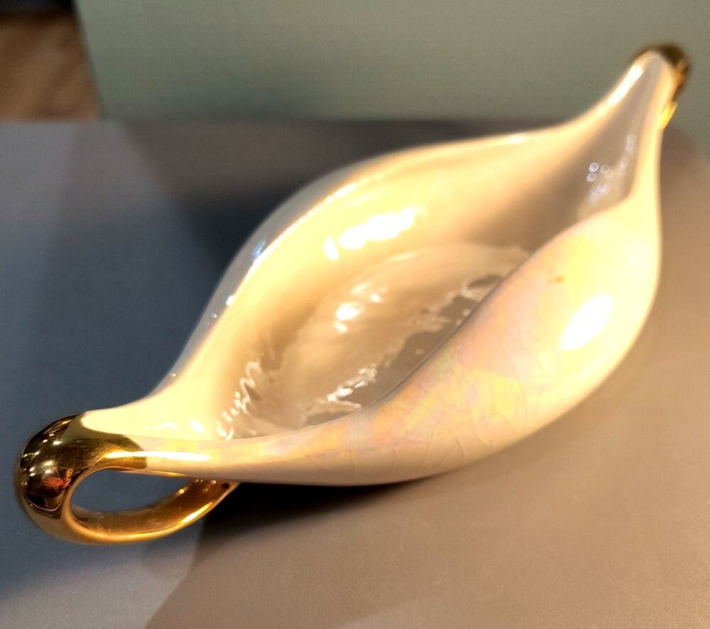 787. Vintage Lenox Ivory China Leaf Shaped Trinket Dish
